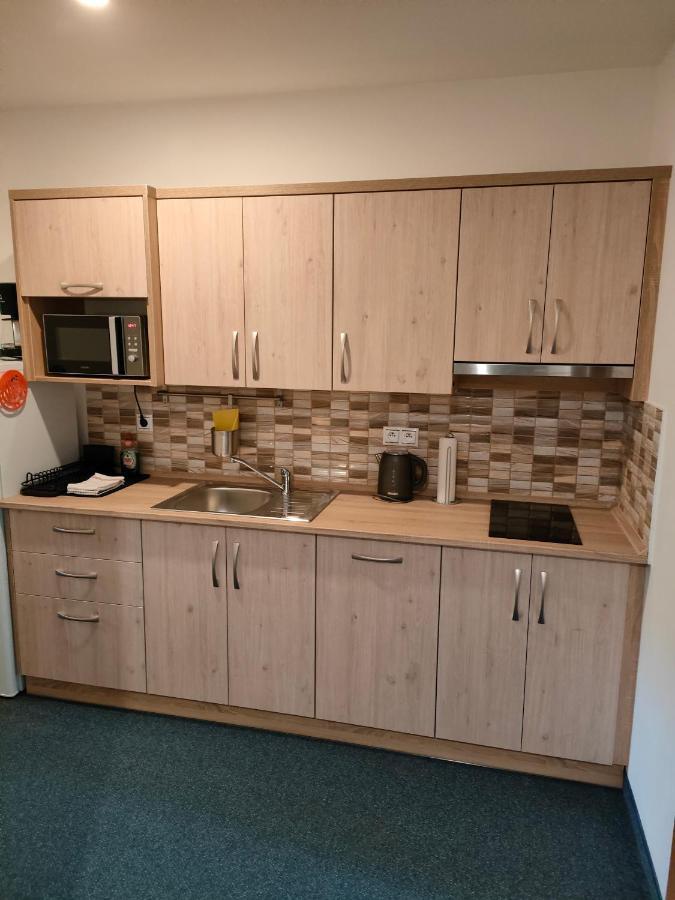 Apartmany Na Namesti Boží Dar エクステリア 写真