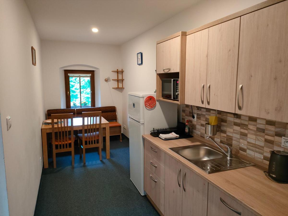 Apartmany Na Namesti Boží Dar エクステリア 写真