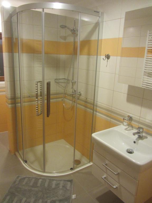 Apartmany Na Namesti Boží Dar エクステリア 写真