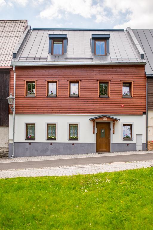 Apartmany Na Namesti Boží Dar エクステリア 写真