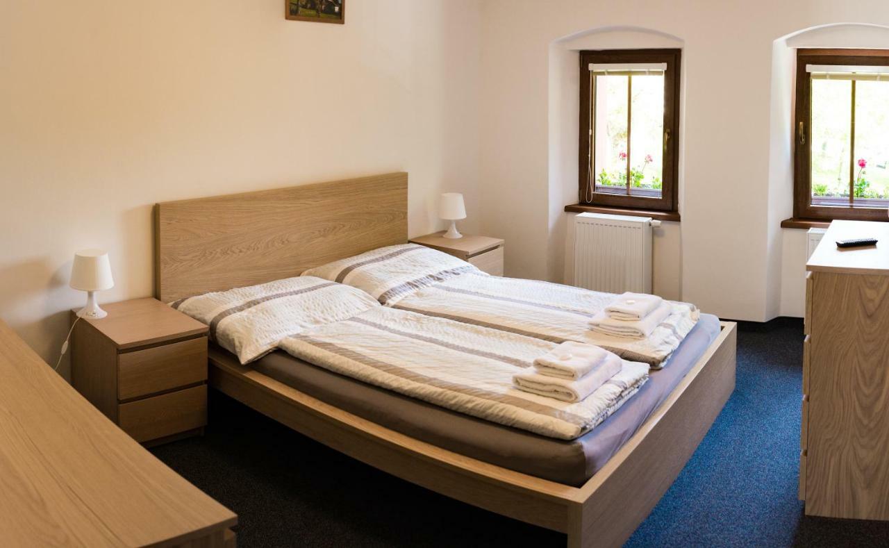 Apartmany Na Namesti Boží Dar エクステリア 写真